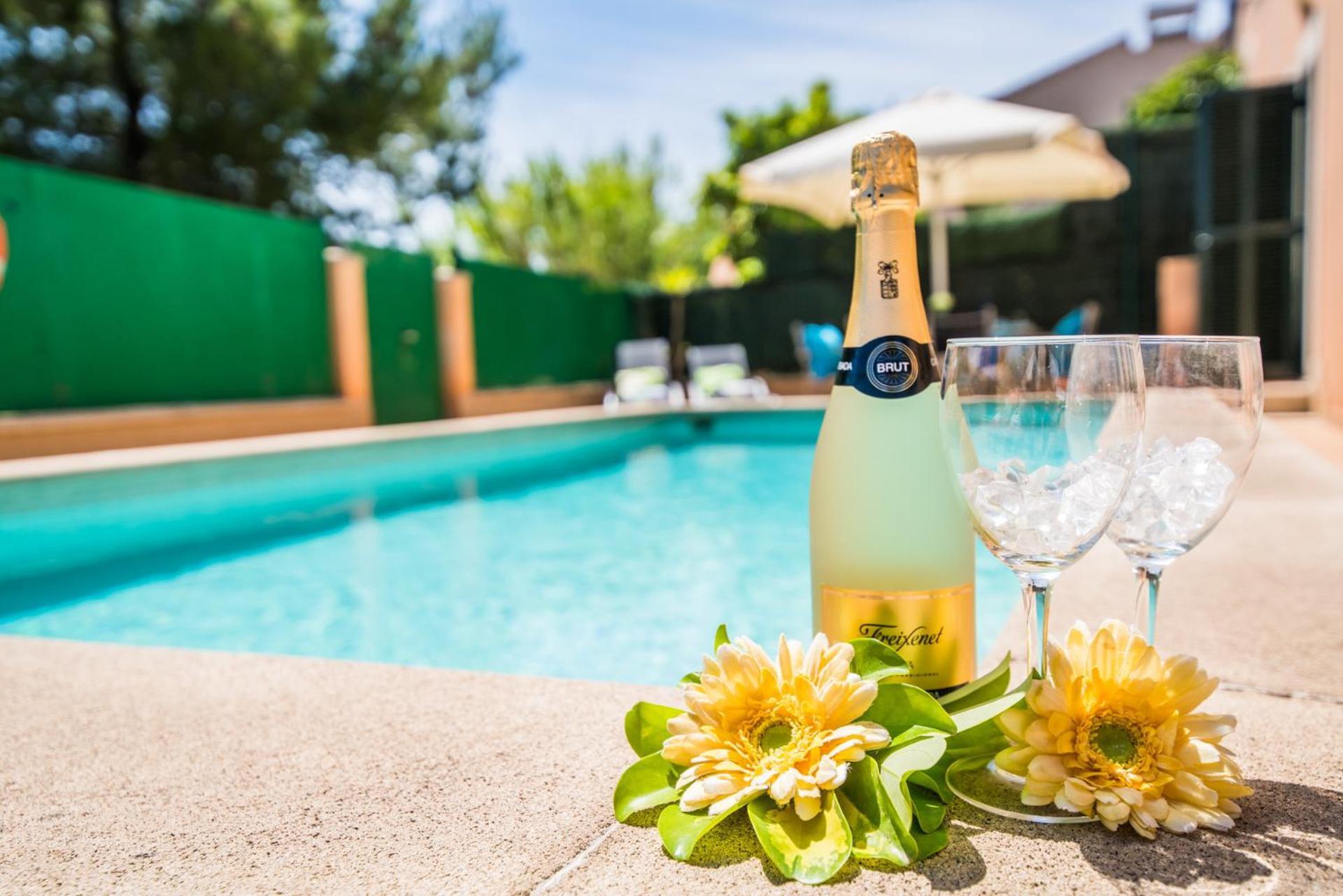 Ideal Property Mallorca - Delicias Alcudia  Eksteriør billede